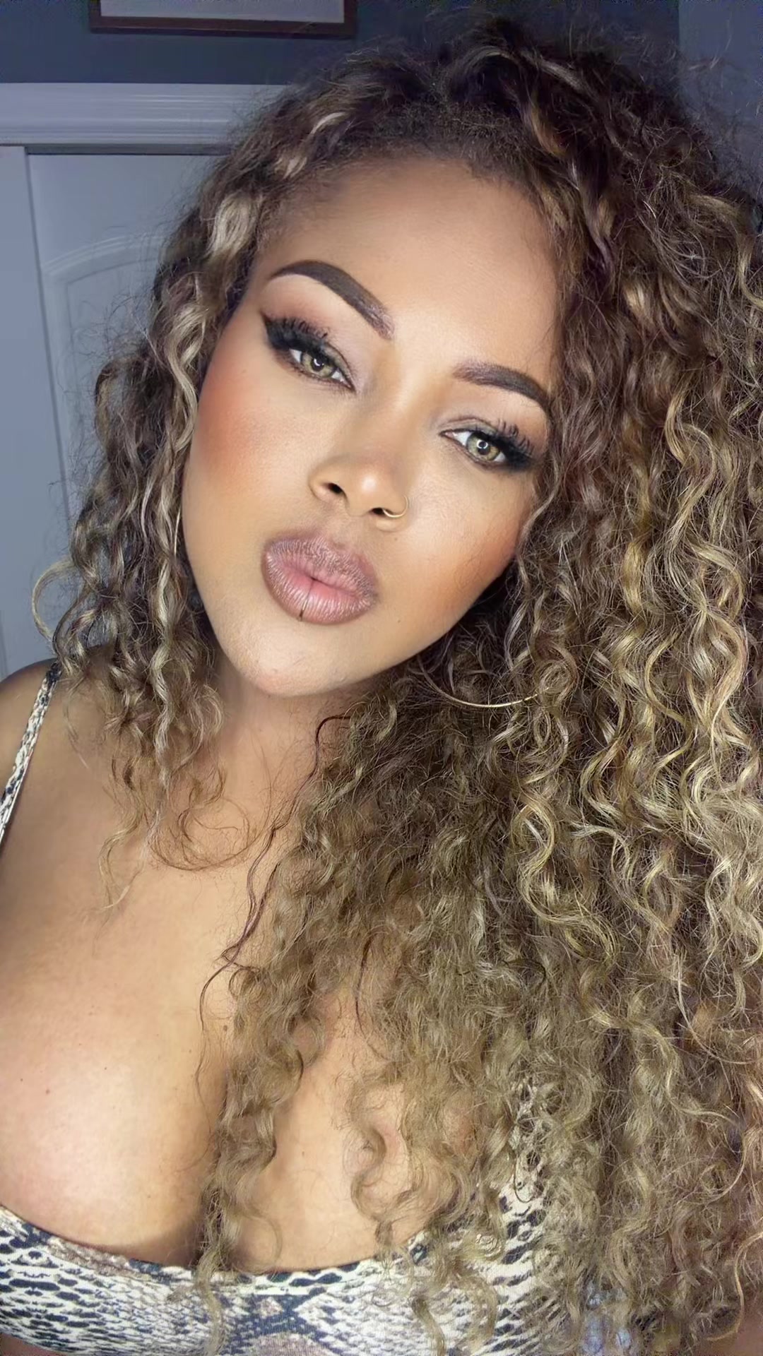 @Elena ❤️&zwj;🔥💪🏽🌹🌹