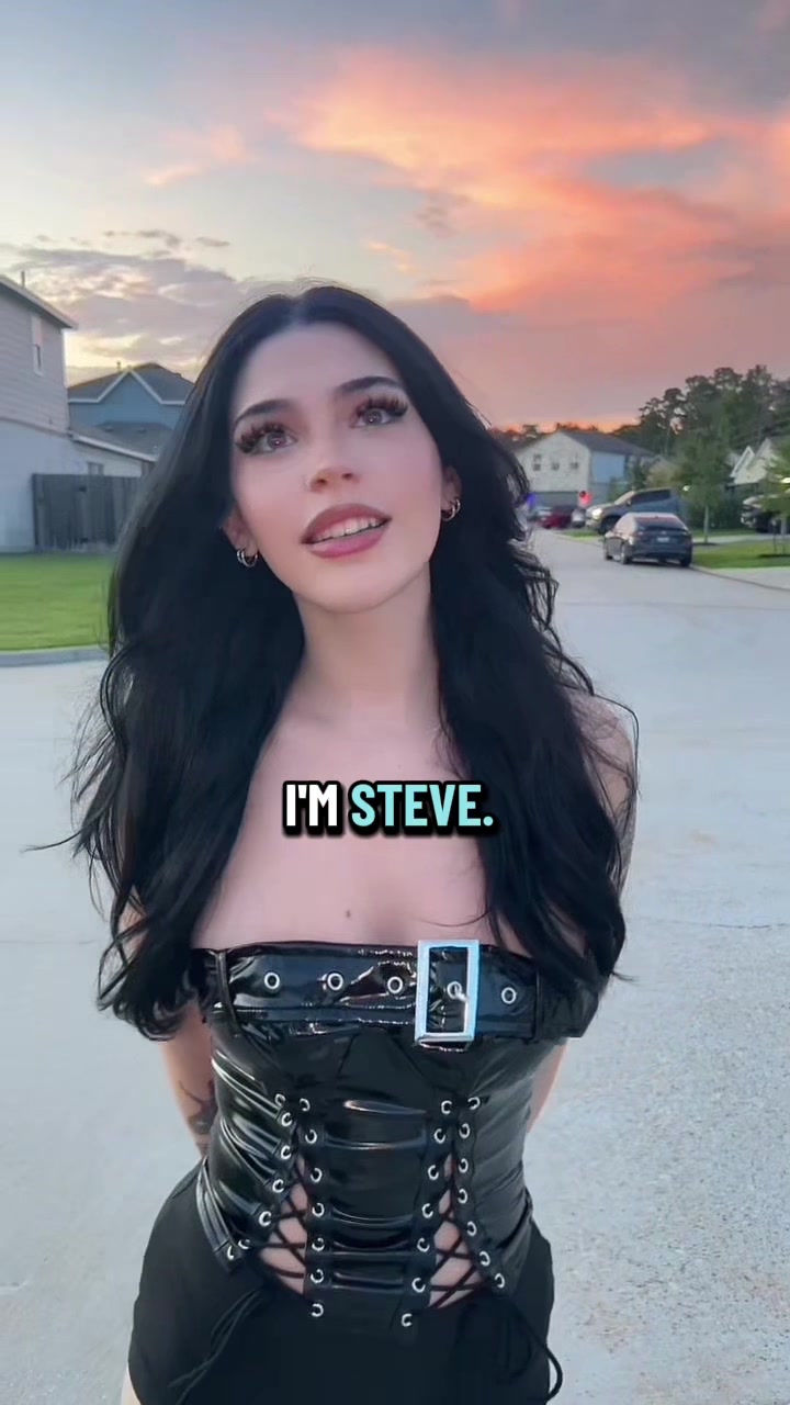 @Elvira ⏾ .⋆♱