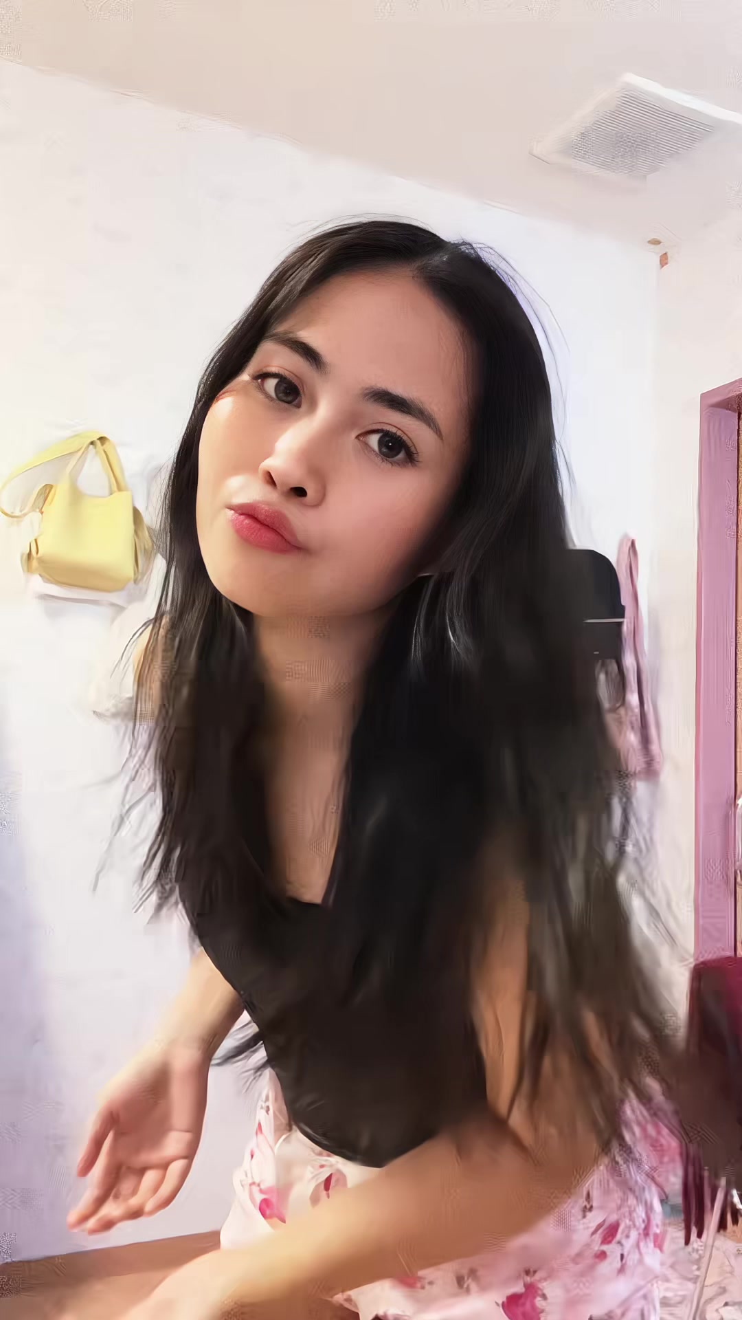 @Kz ♑️🎈