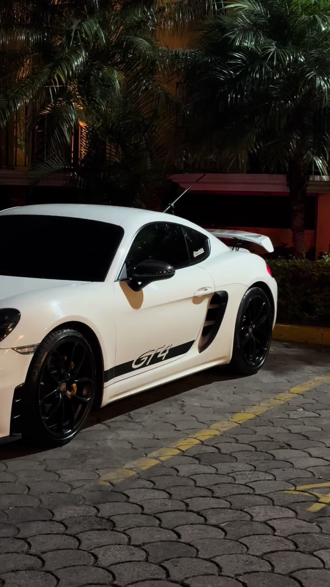@AxelHilux