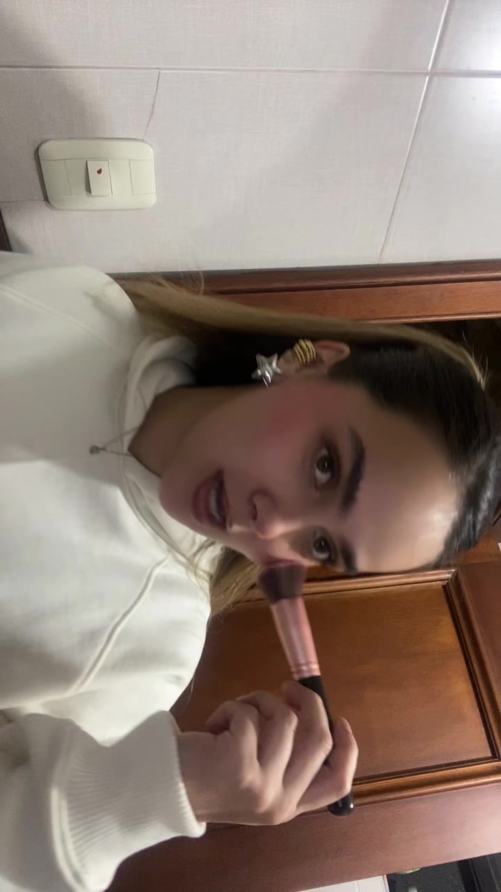 @Daniela Valarezo