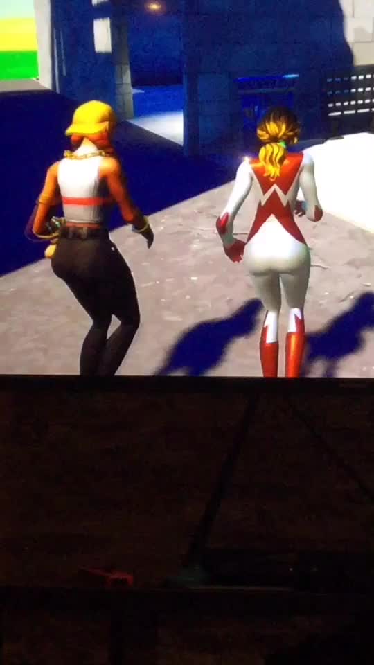 @Cal fortnite