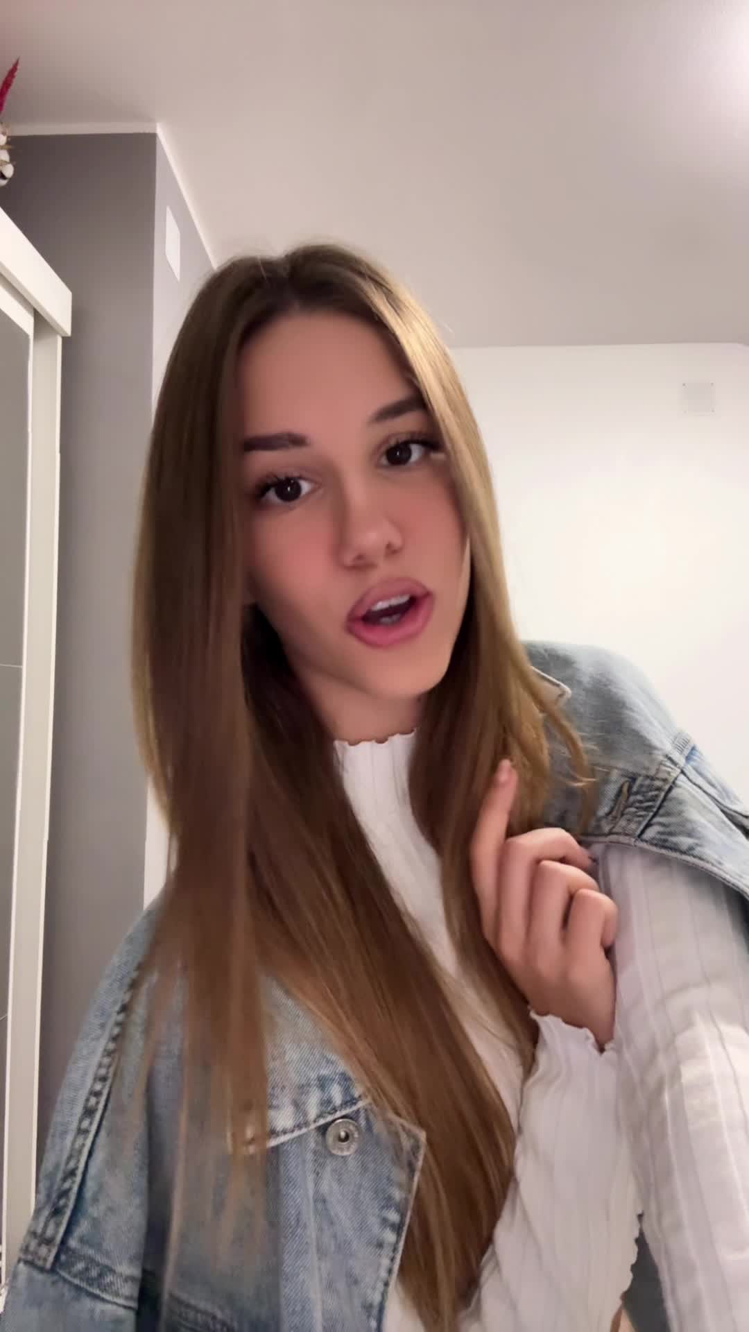 @andjela