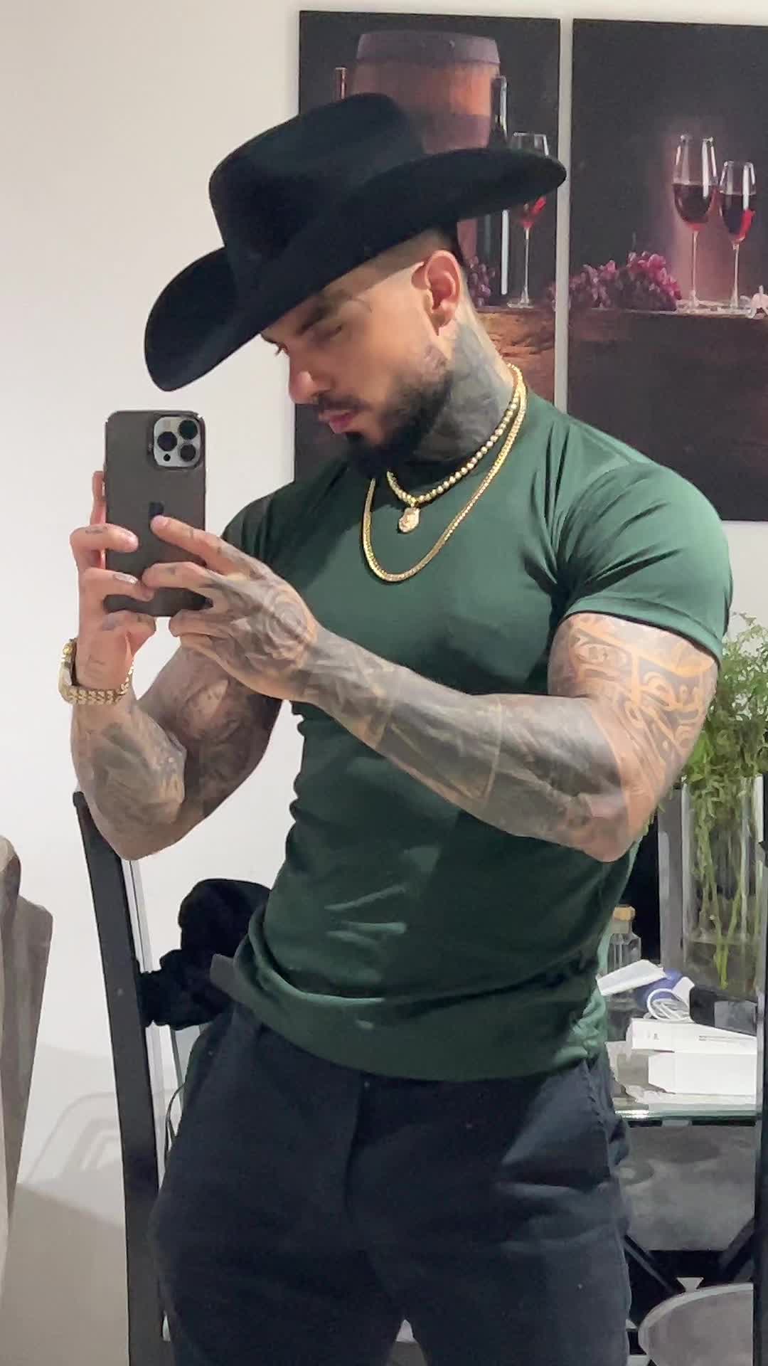 @exotico_77 🪬🦁