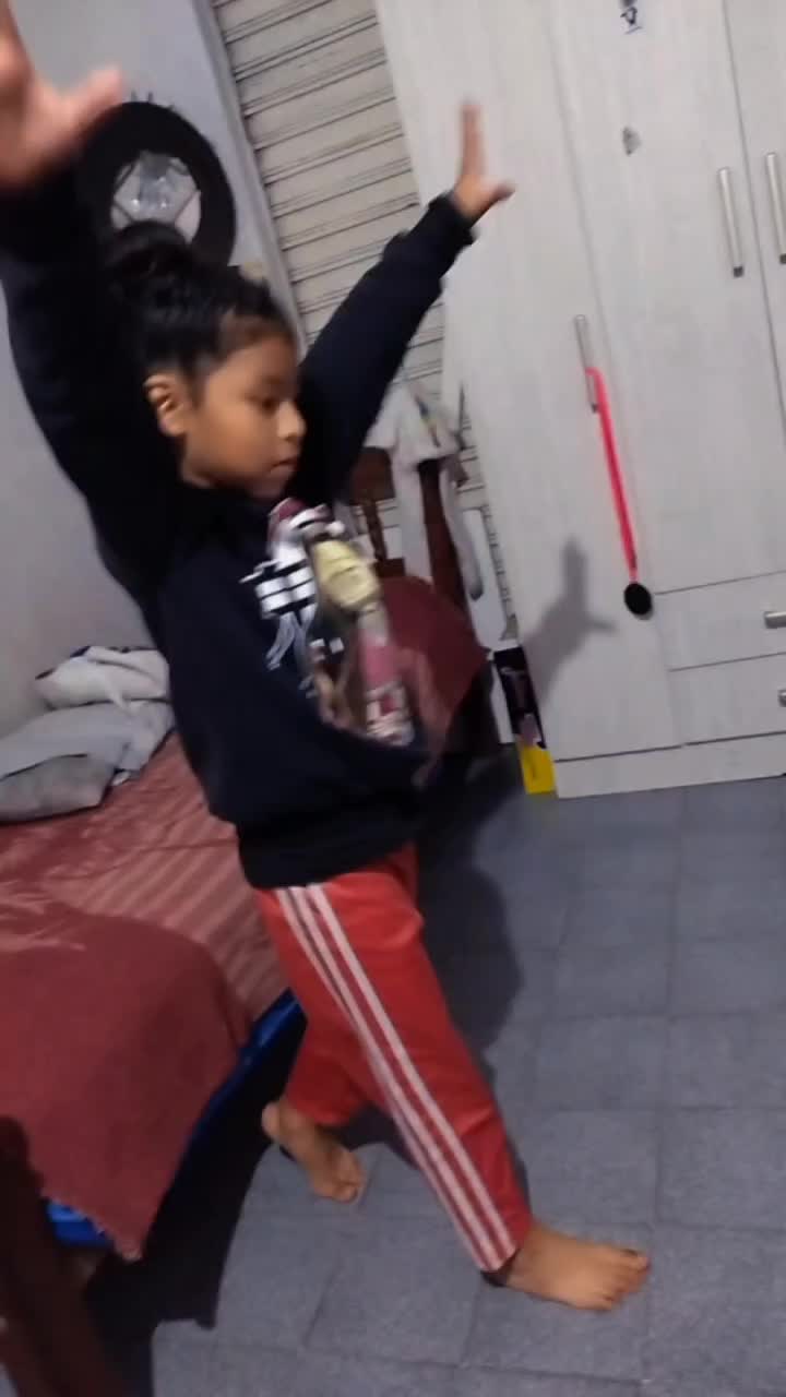 @MARIANANAZA