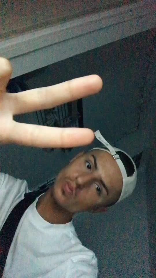 @bquearthur