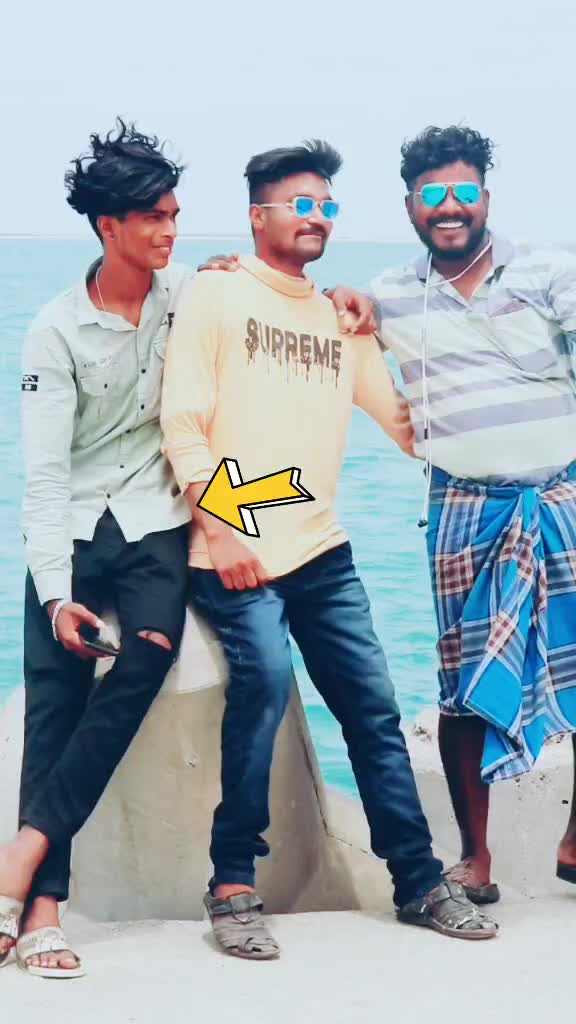 @Manithan_