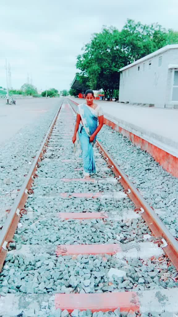 @user53673771989