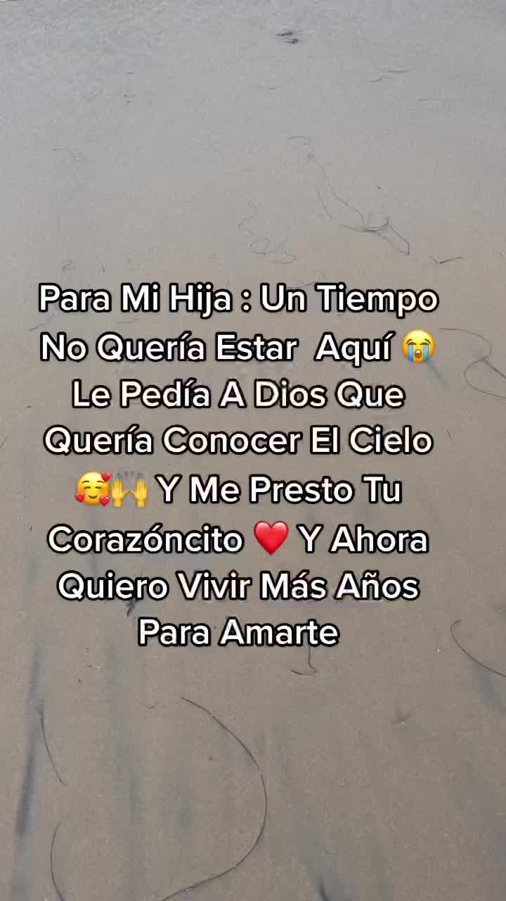 @_ParedesParedes