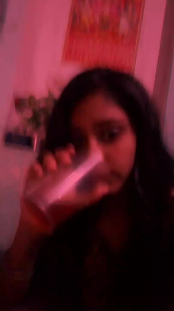 @@ cute roshni 😍 😘