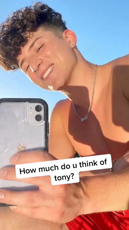 @Tony.Lopez.🥵❤️💛🐝
