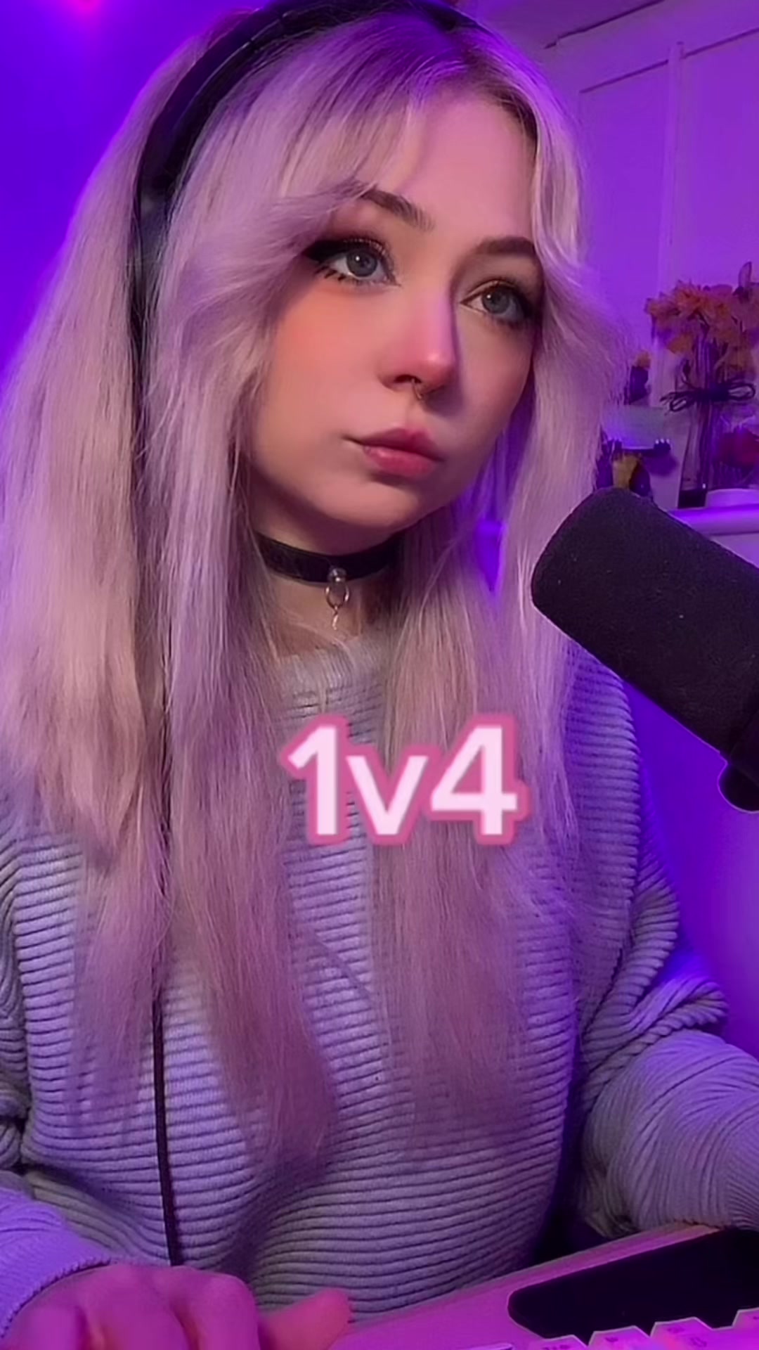 @T