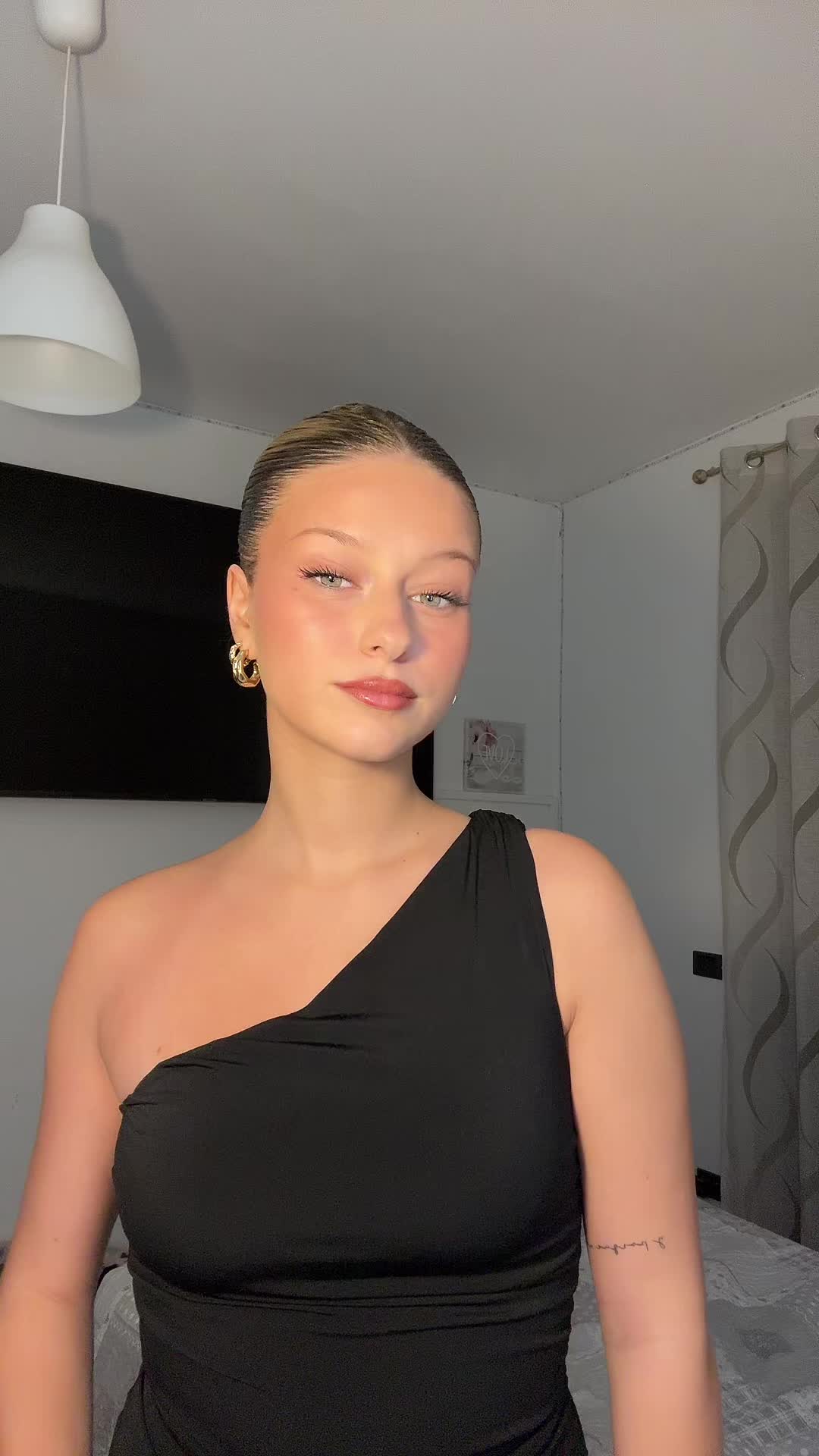 @aurora manzali