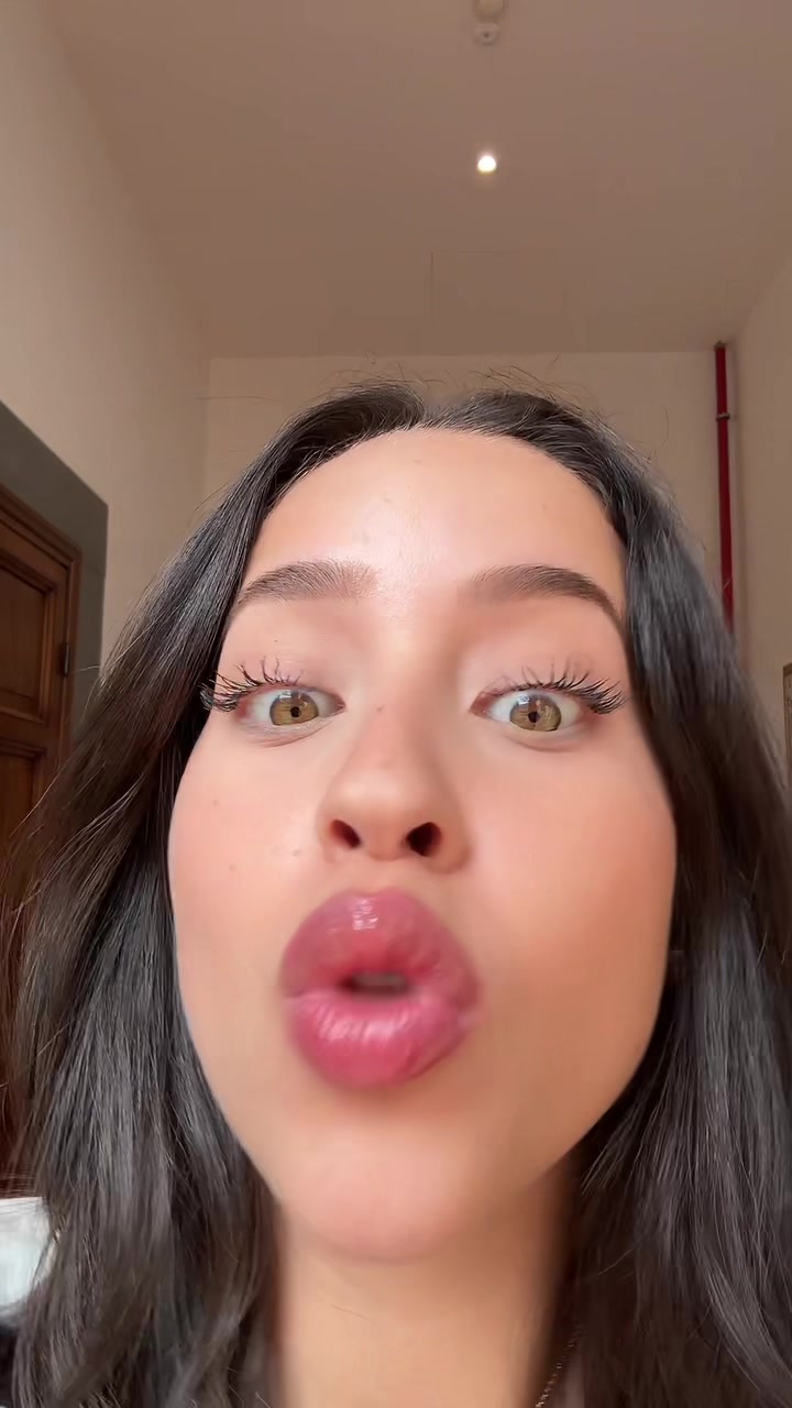 @mellmarquezz