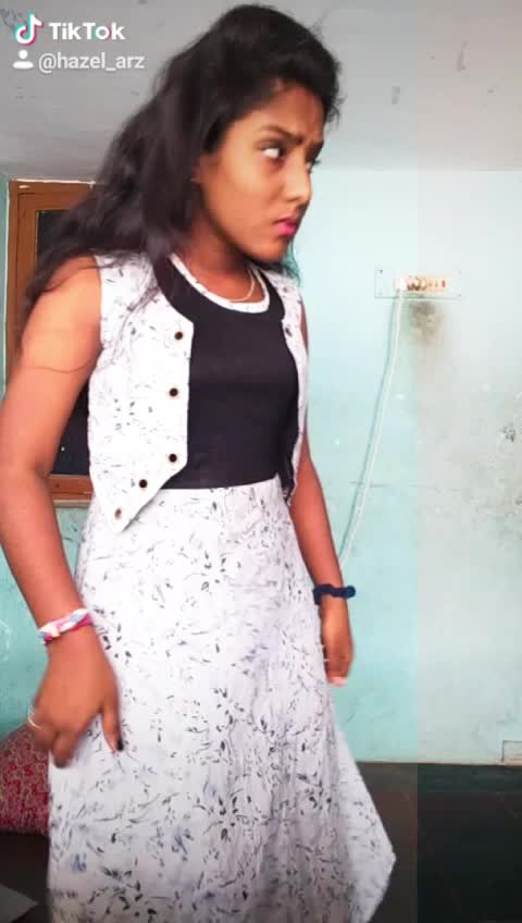 @Diya_arz