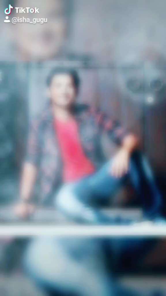 @Isha😘 Akdu
