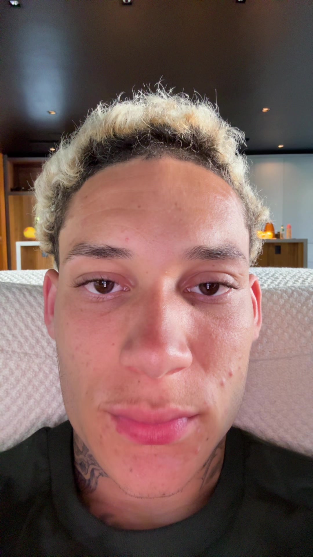 @23