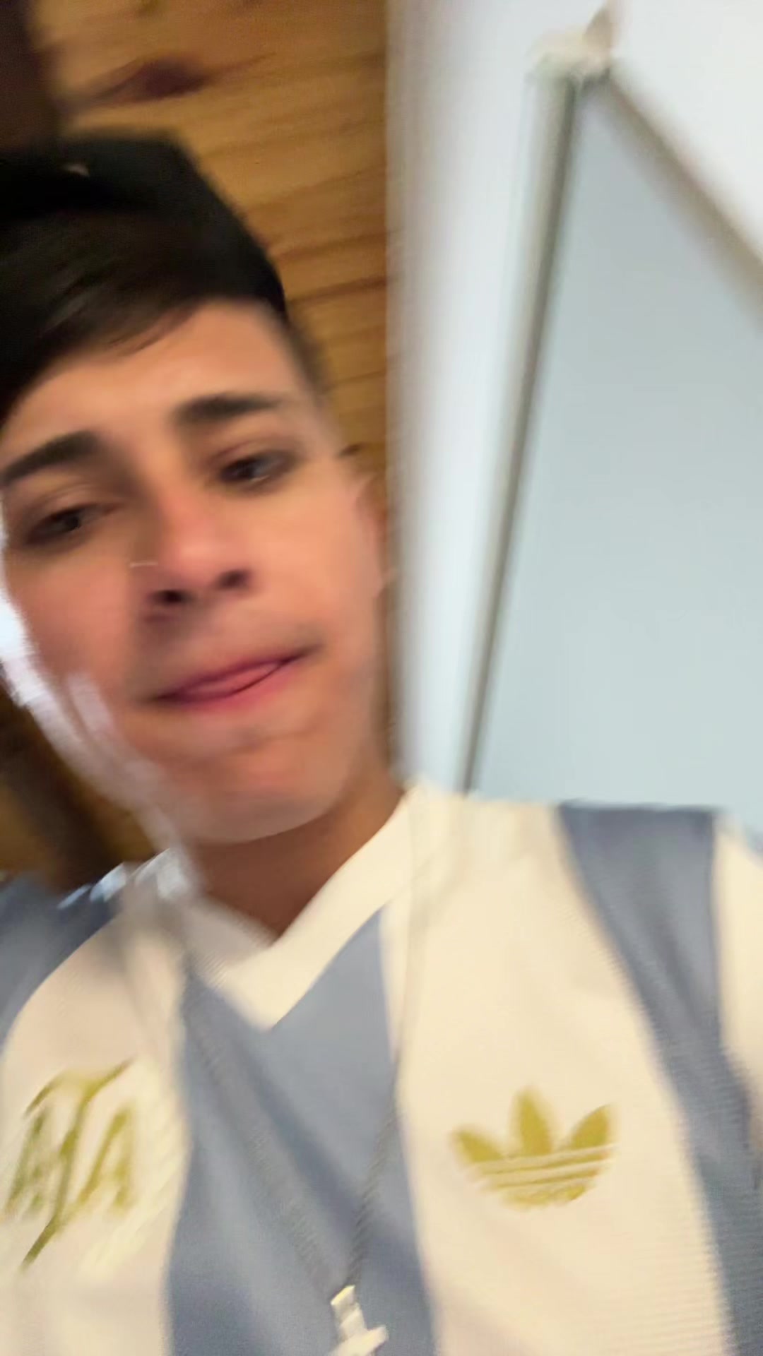 @ale_naza05