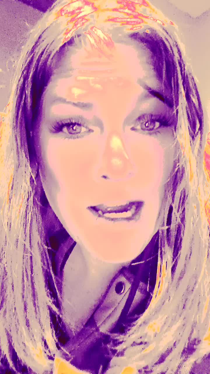 @✝️CARMEN TUCKER🙌 💜