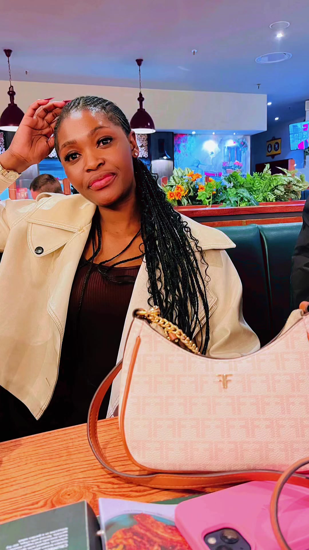 @Ndeka_Sno
