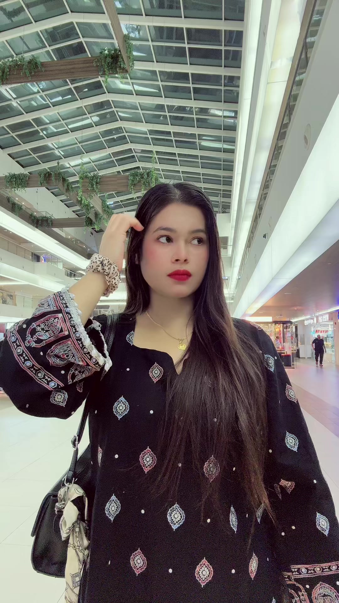 @Reshma✝️❤️🇳🇵