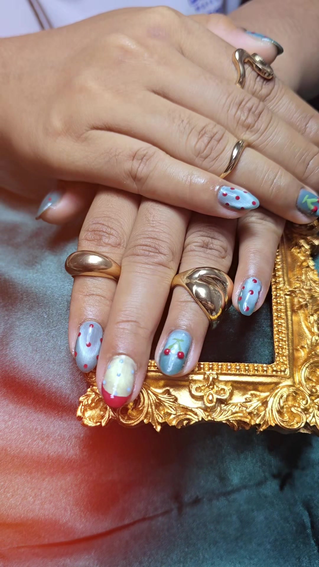 @เพชรพราวNails 💅