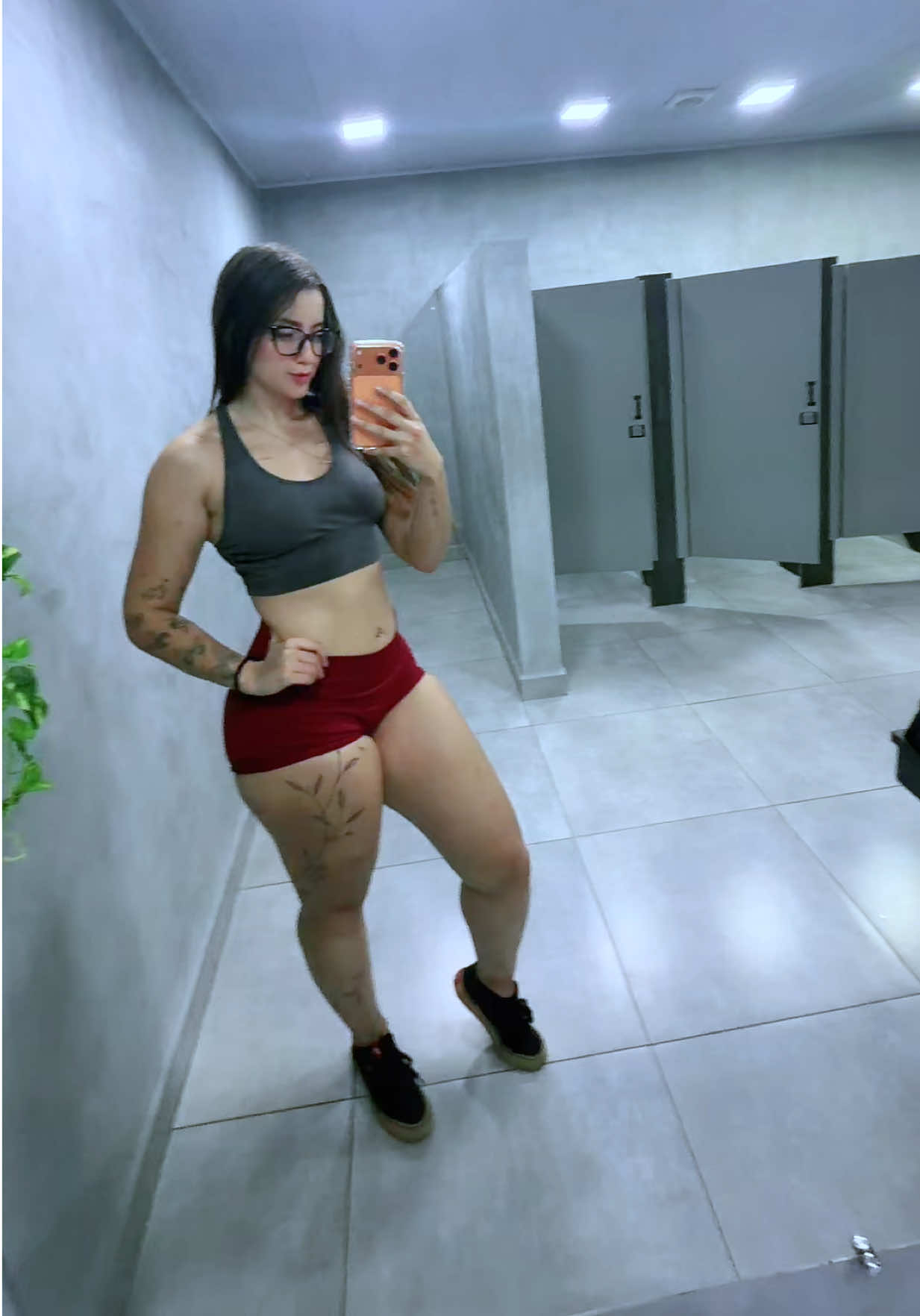 @Karen Sara 🌪️