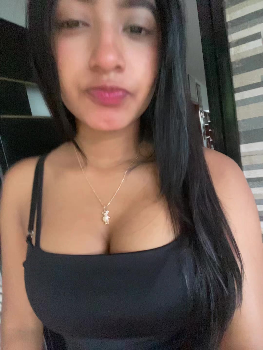 @Valentina