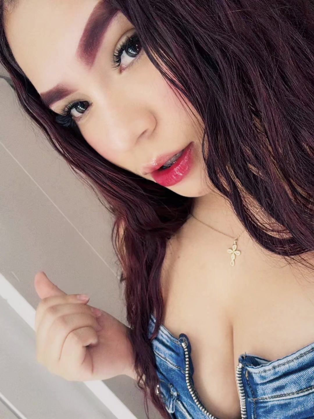 @Luna❤️&zwj;🔥🦦✌🏻