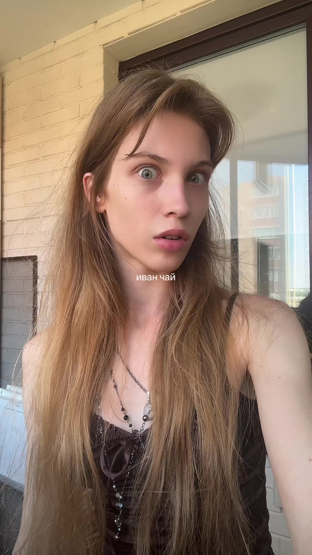 @⟡