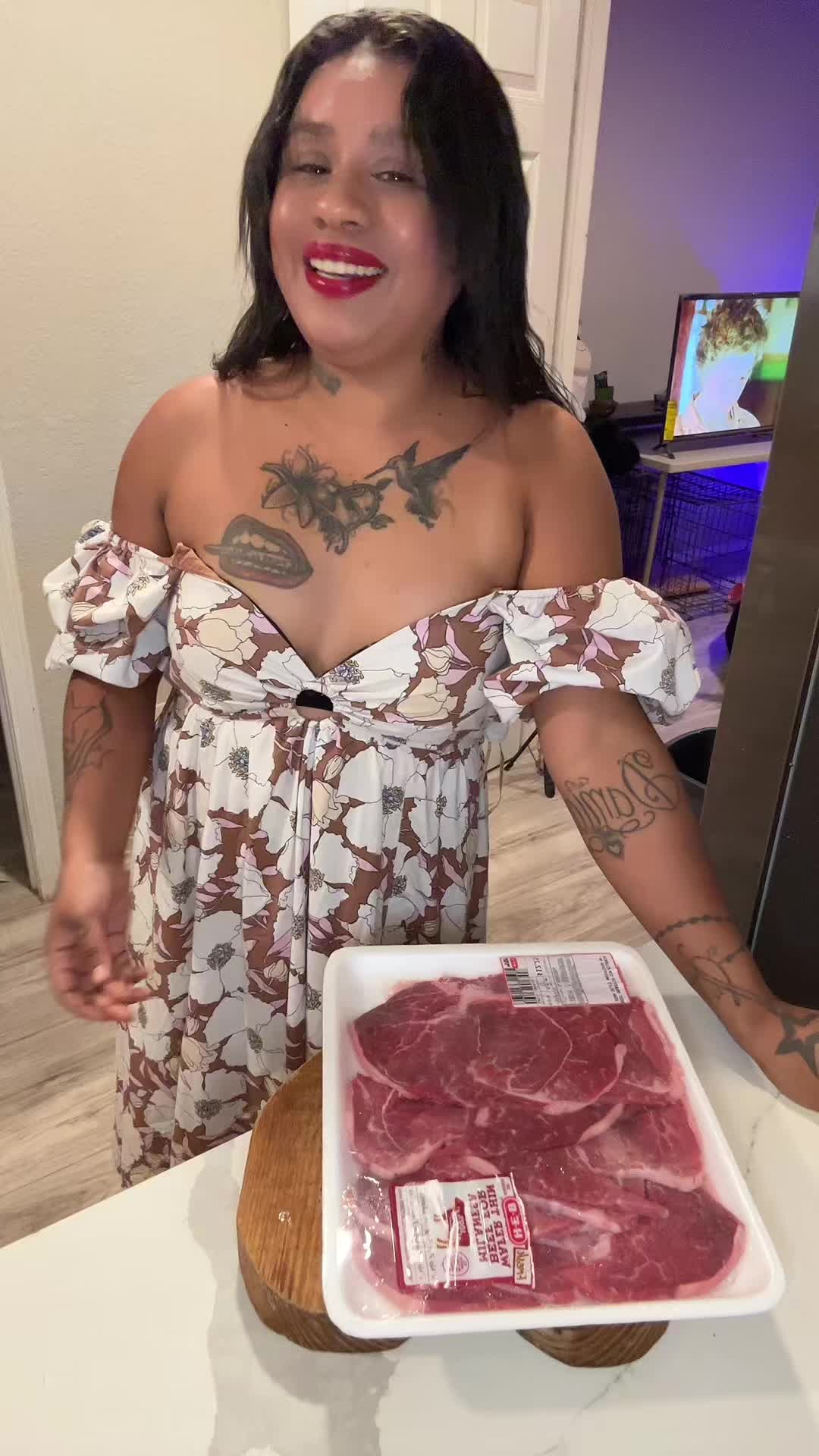 @lalalopez