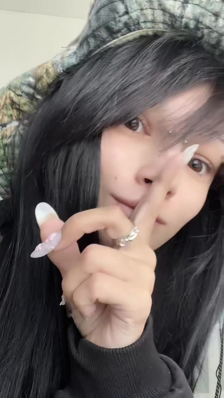 @тгк: сашаблин колется🍏