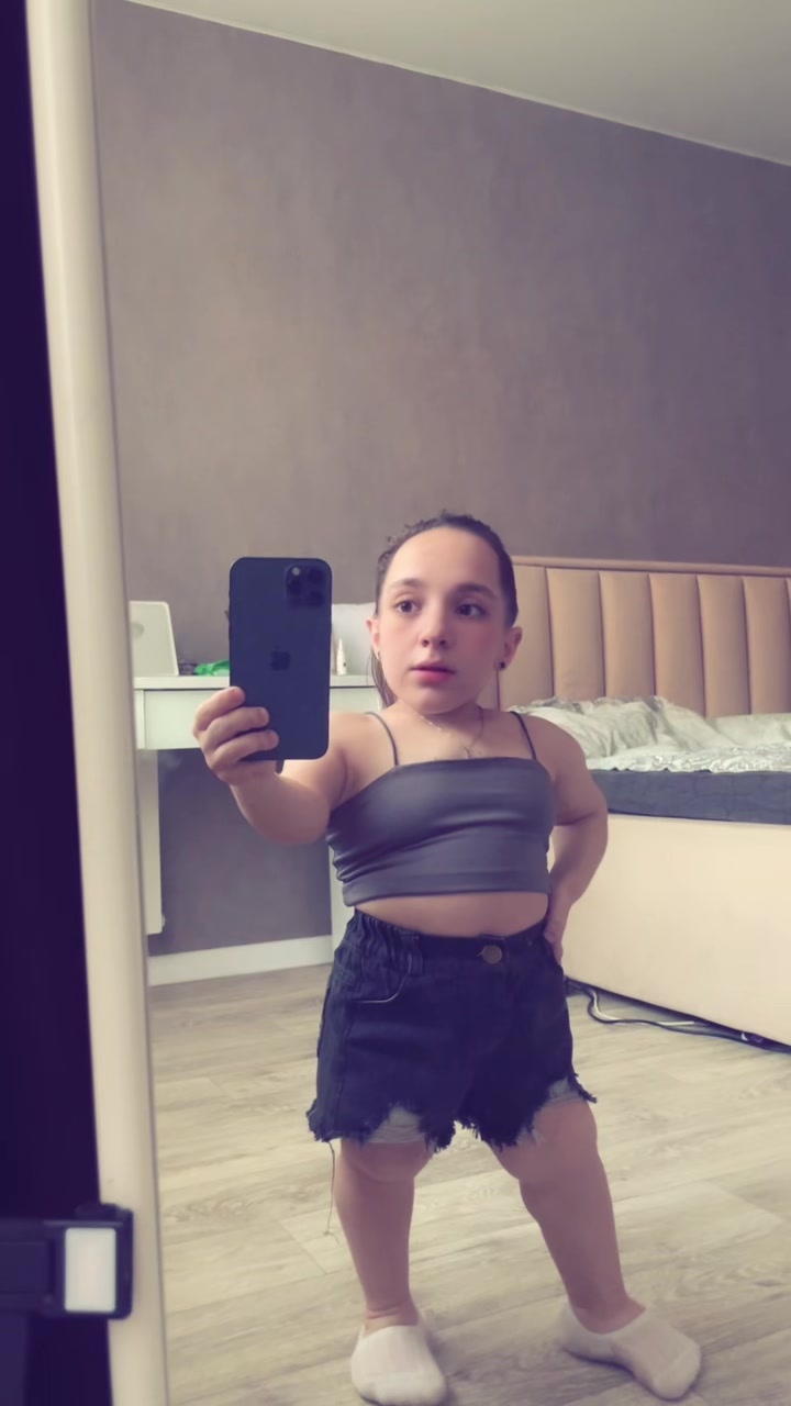 @𝓟𝓸𝓵𝓲𝓷𝓪
