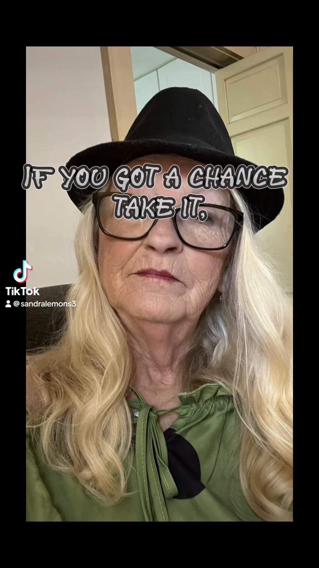 @Sandra Kay (Peaches)