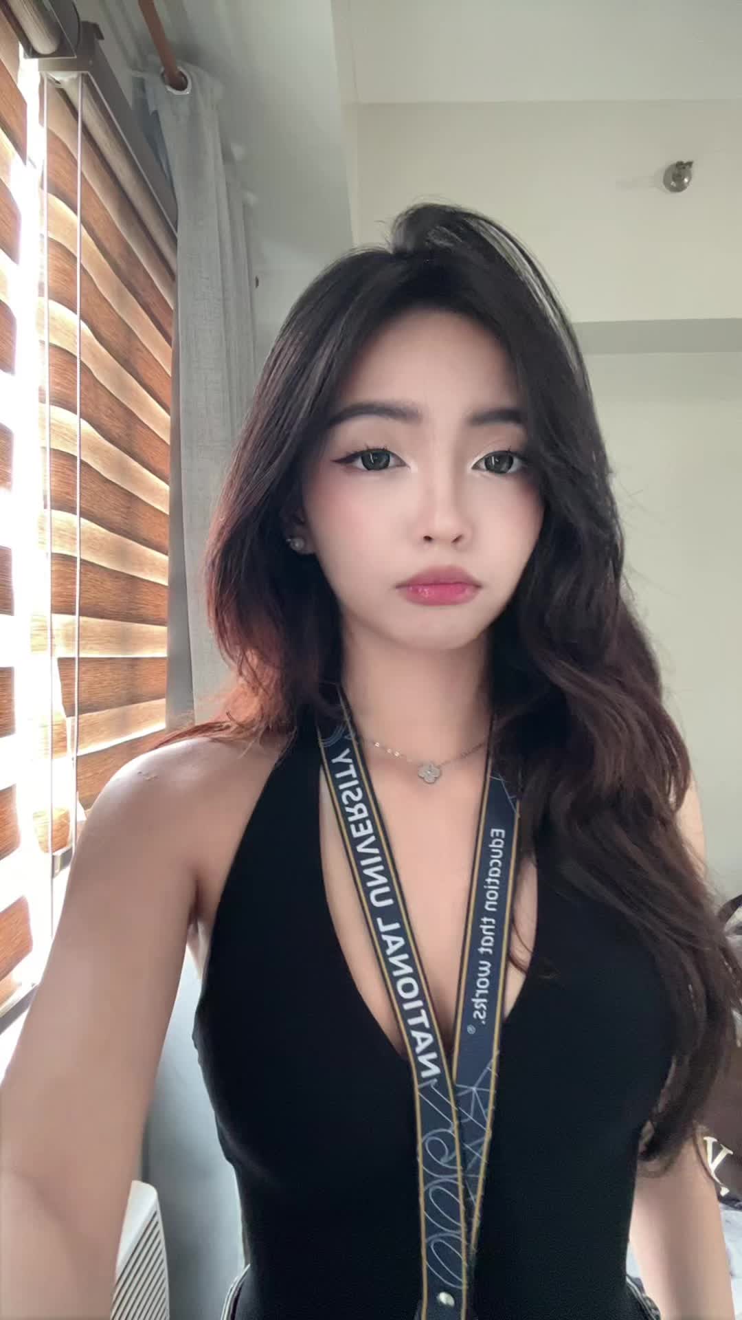 @Riri