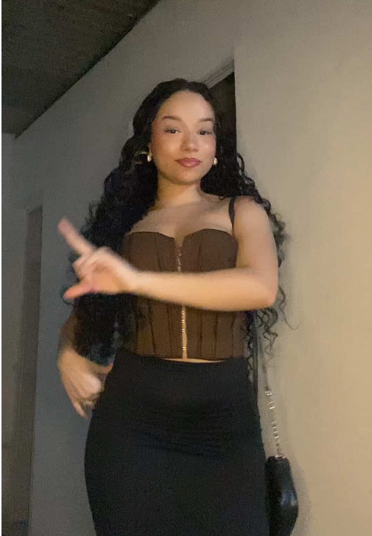 @Laís✨