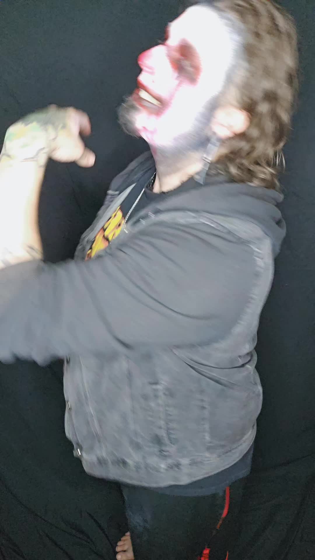 @Zombie