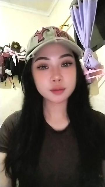 @SarahAzharii