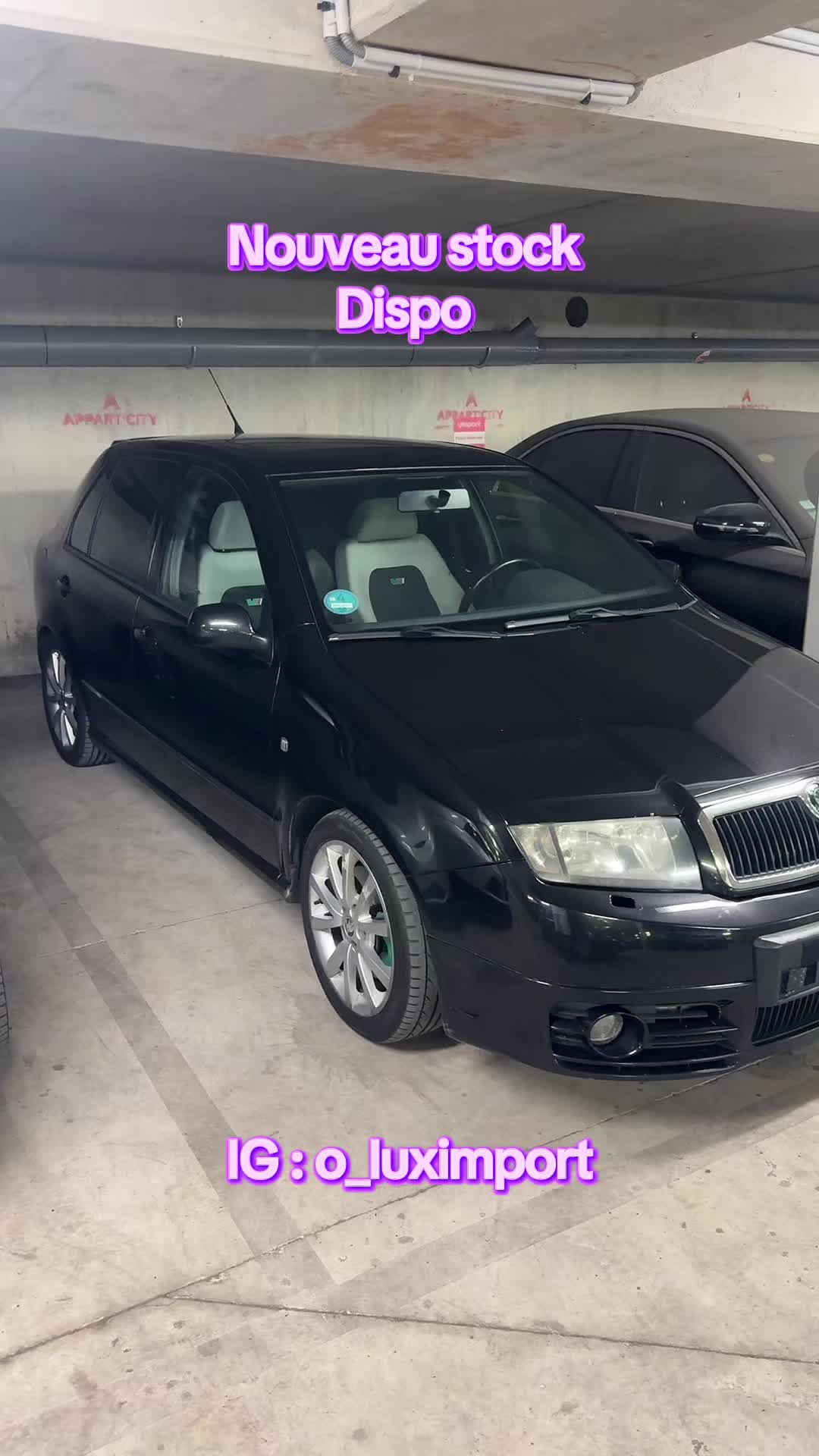 @O_luximport