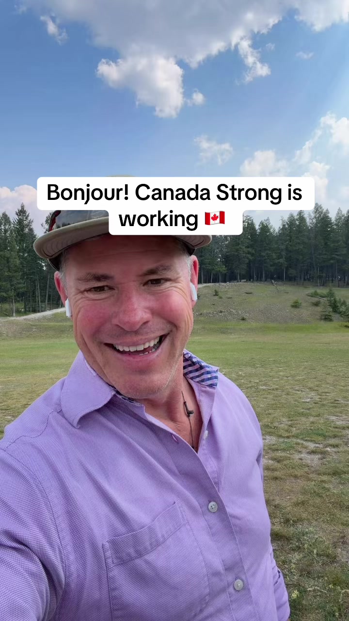@2me_Travels 🇨🇦