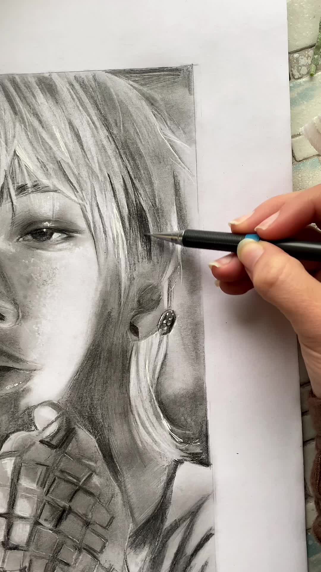 @<3