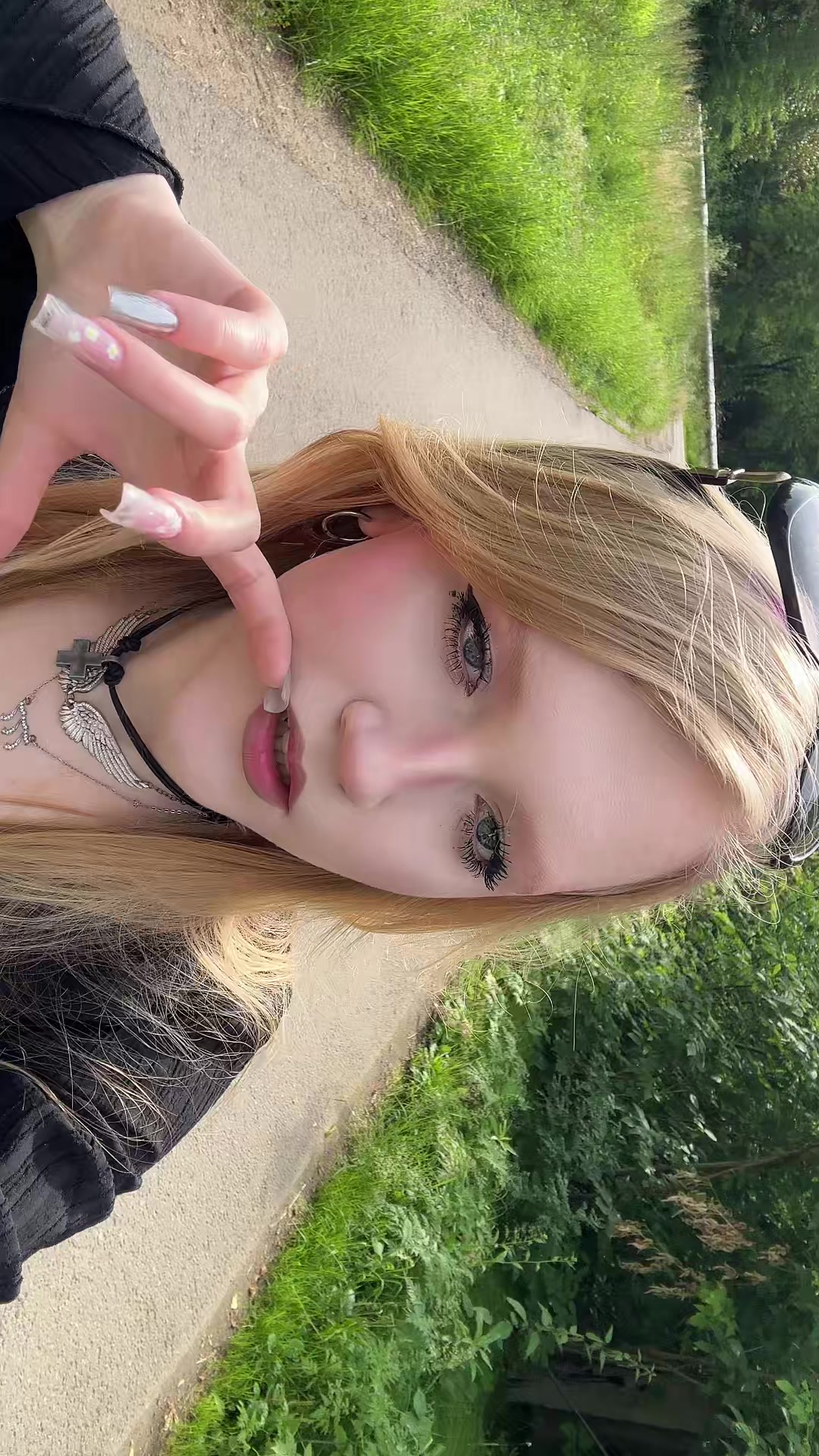 @dyishiluvdouble812