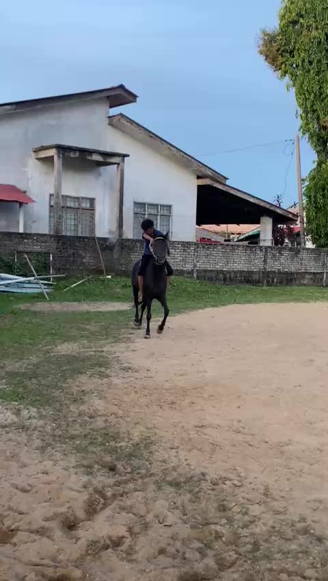 @Akifff
