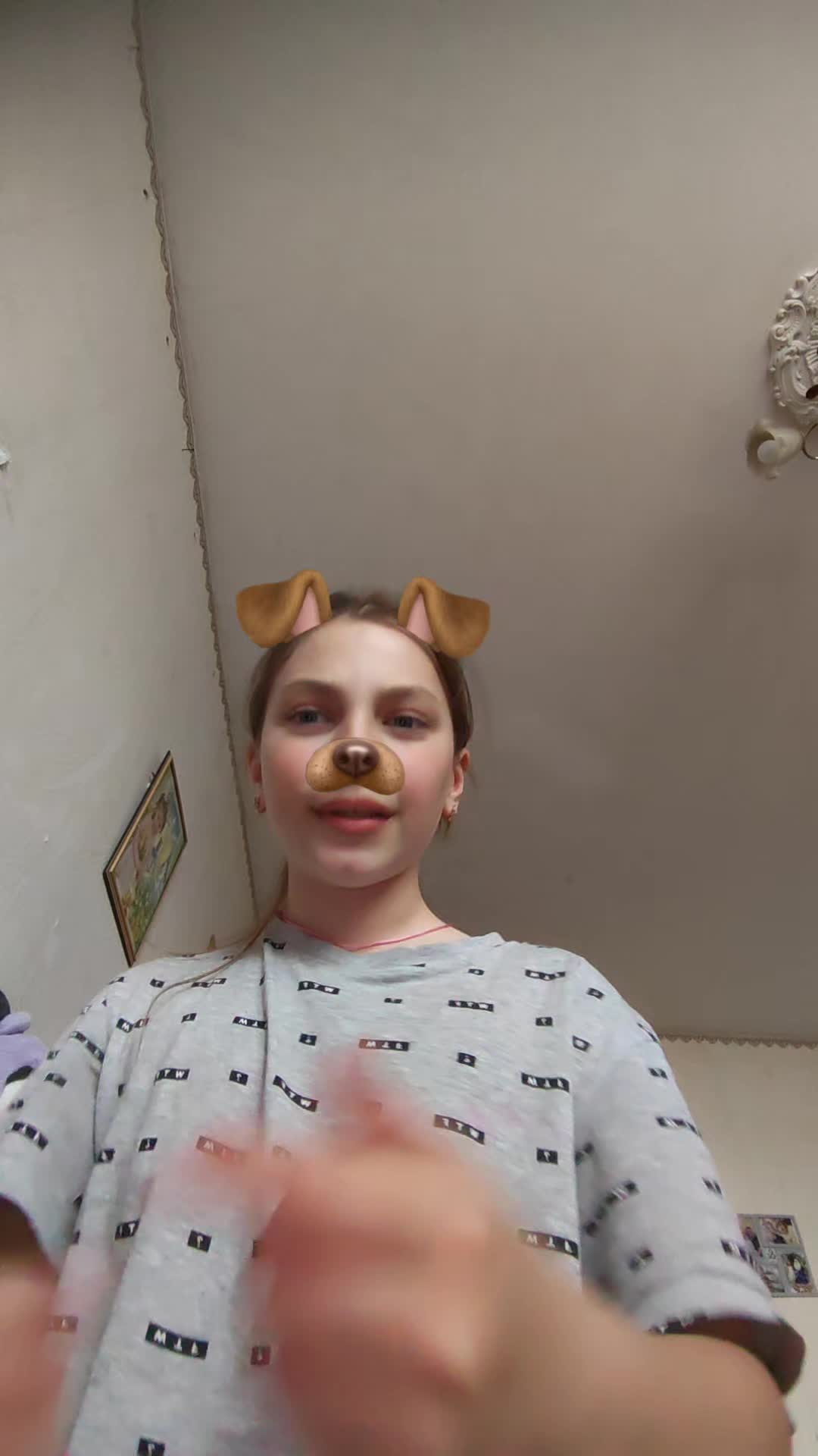 @мила