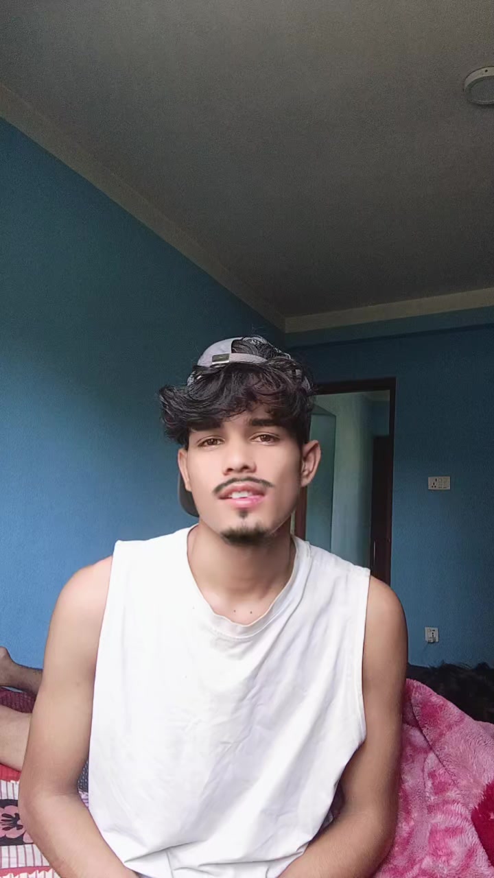 @&Atilde;l &eacute;x bisty