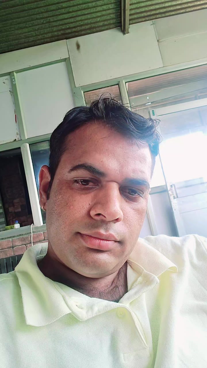 @LaXMAN Singh