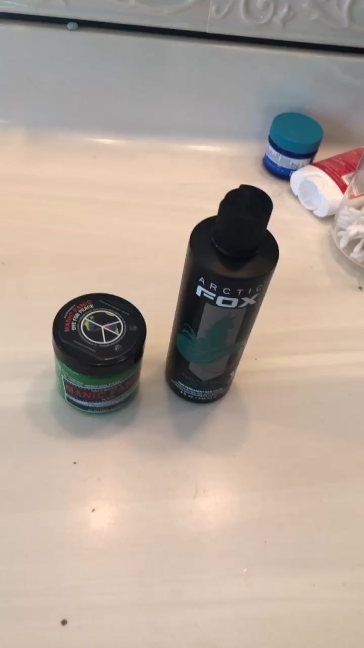 @alcoholicaligator