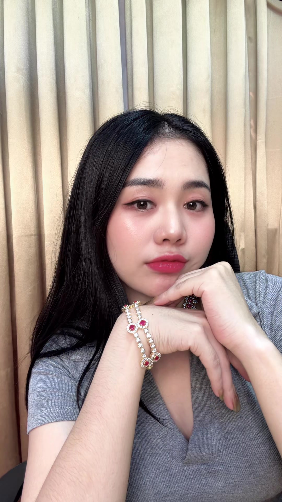 @Khin Hlwan