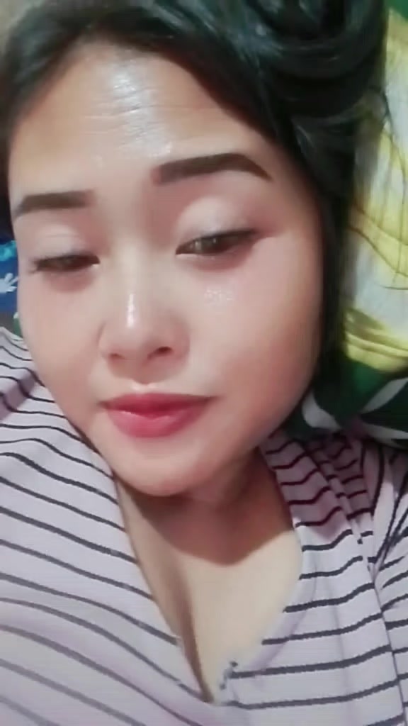 @putriastriani