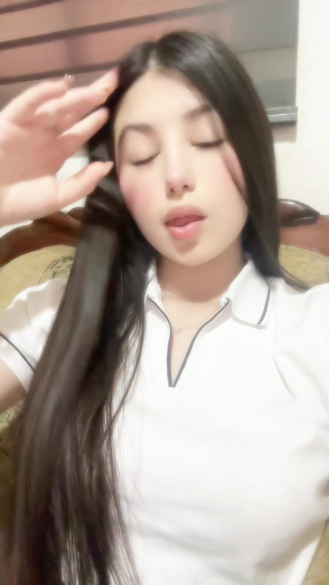 @๐๐ป๐ฒ๐ช๐ท๐ท๐ช ๐๐ต๐ถ๐ธ๐ผ โจ